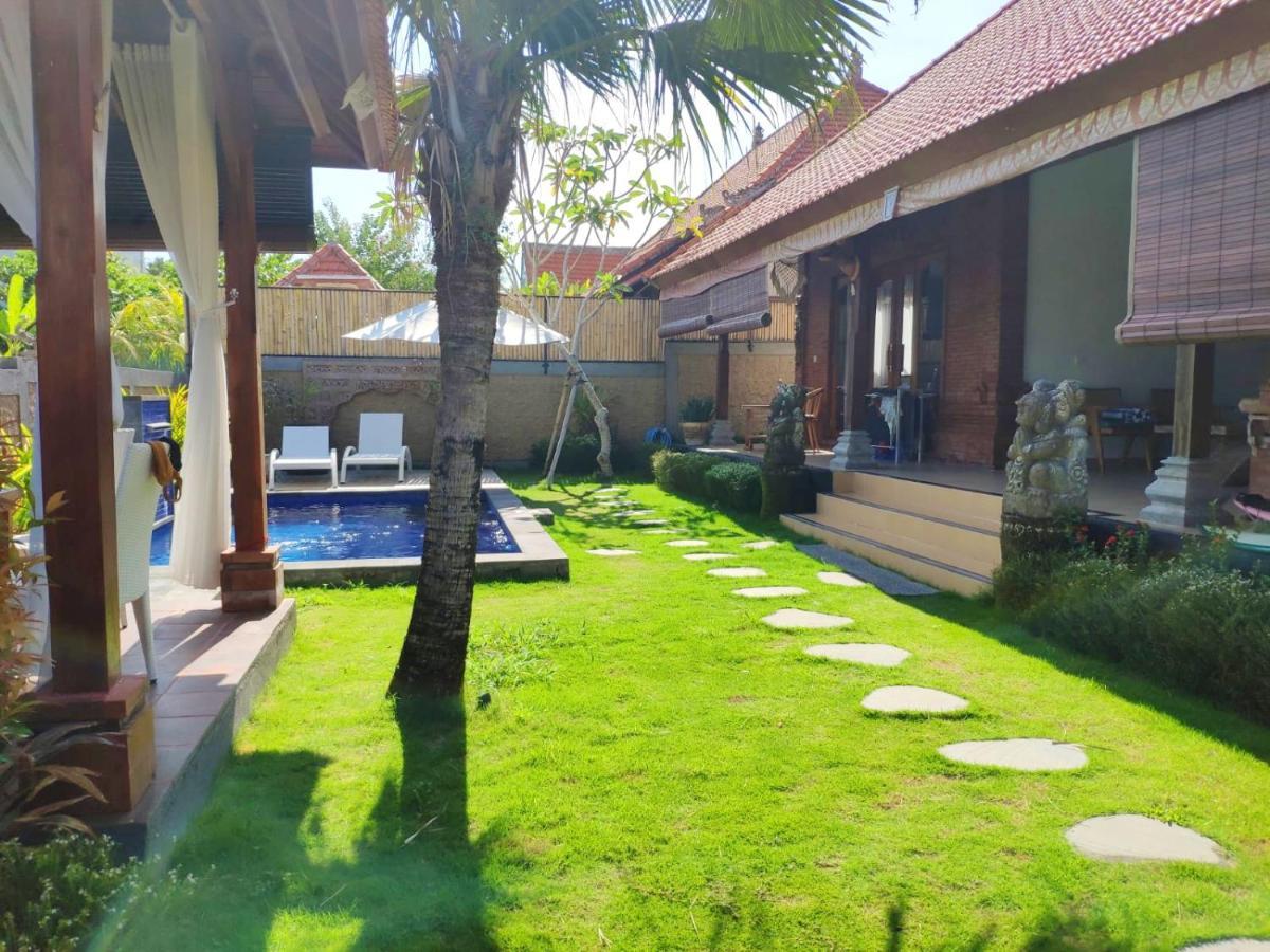 Villa Taman Pesona Canggu  Exterior photo